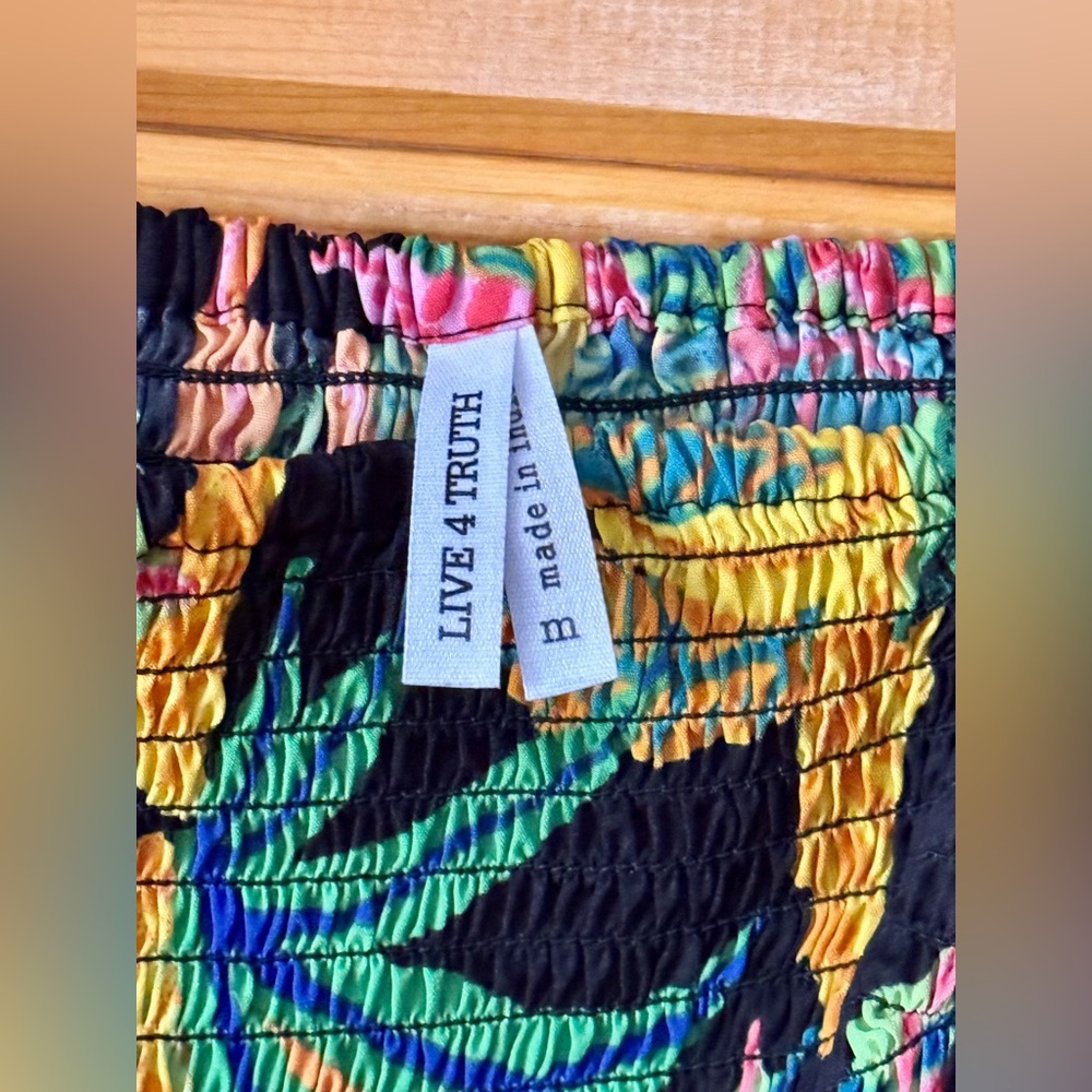 🌺Live 4 Truth🌺Colorful Maxi Dress with Ruffles - Picture 2 of 6